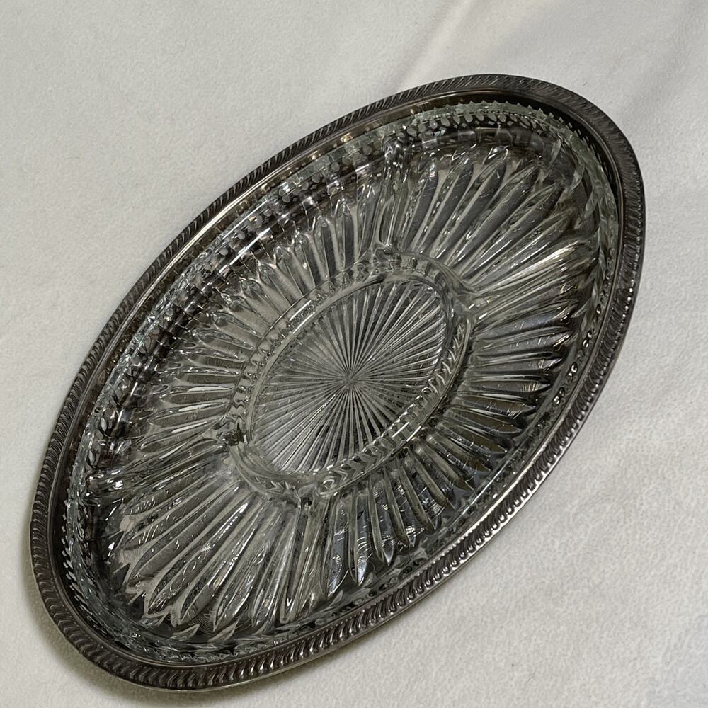 Godinger Silver Plate Relish Tray With Crystal Insert 14X10”